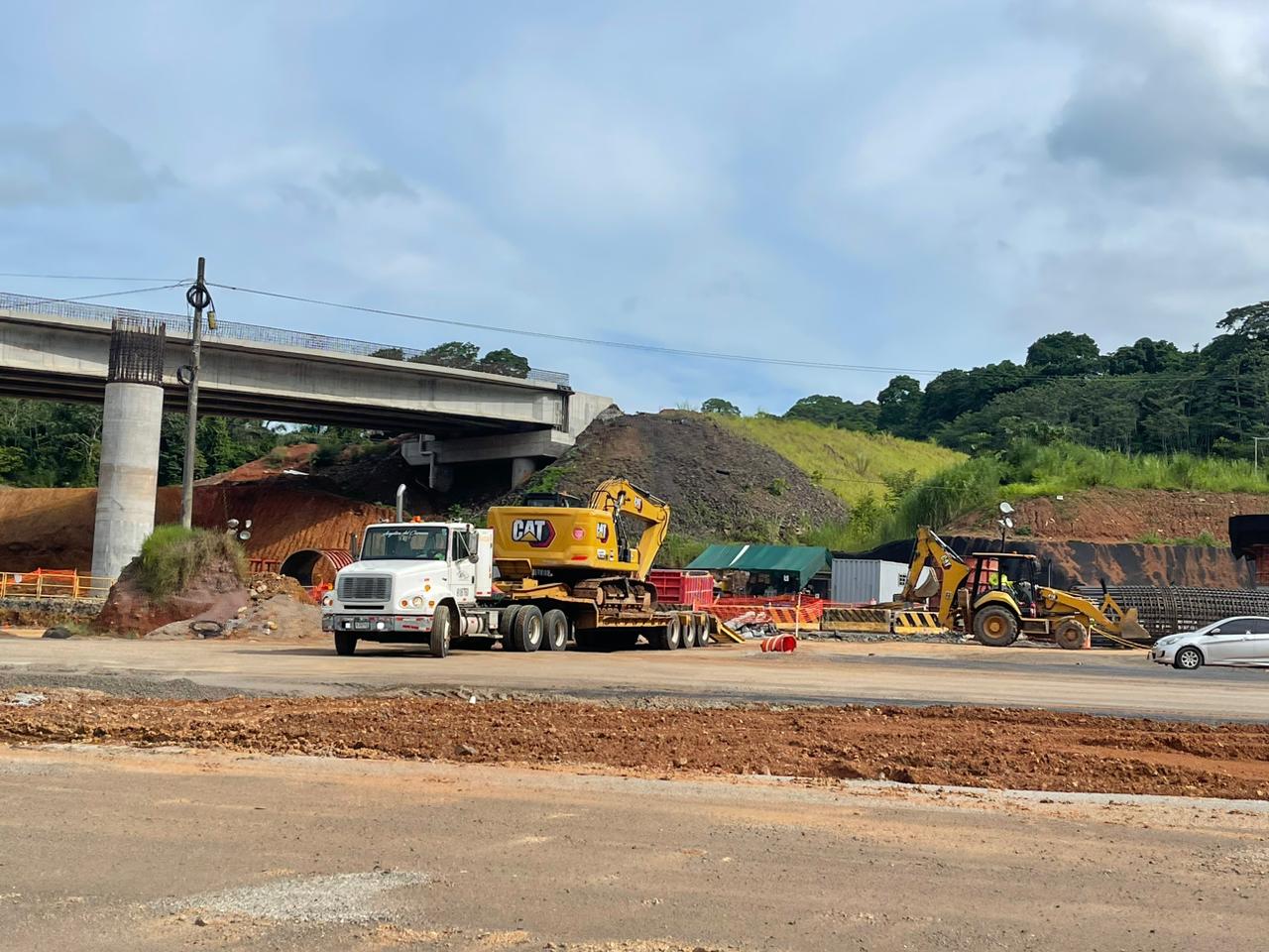 Sobre nosotros Alquiler y Excavaciones M&E
